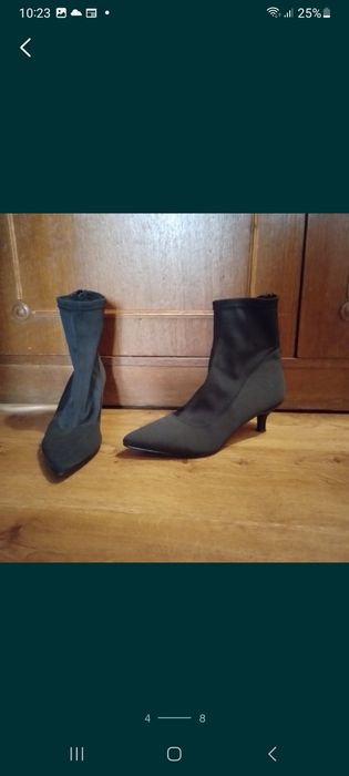 Лот жіночого взуття 3 пари.