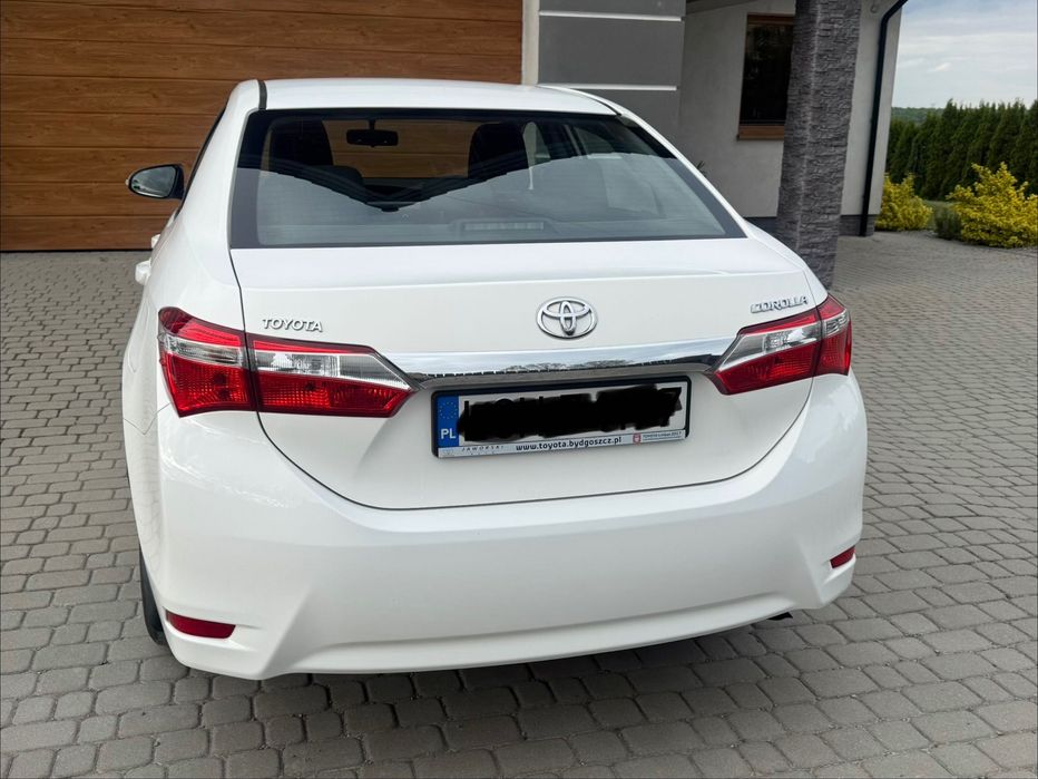 Samochód osobowy Toyota Corolla