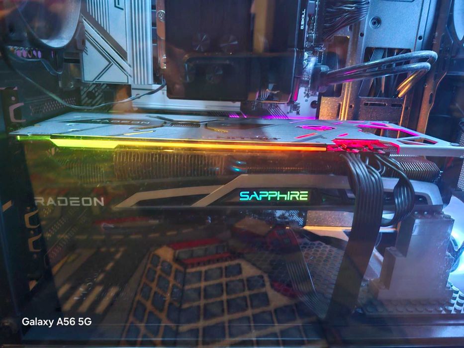 Продам Sapphire Radeon RX 6800  Nitro+ SE 16GB GDDR6