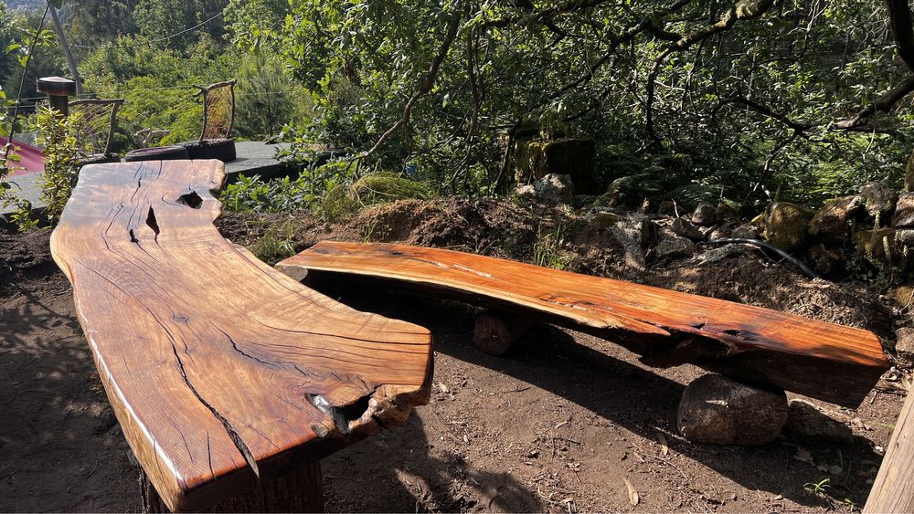 Mesas rústicas de exterior