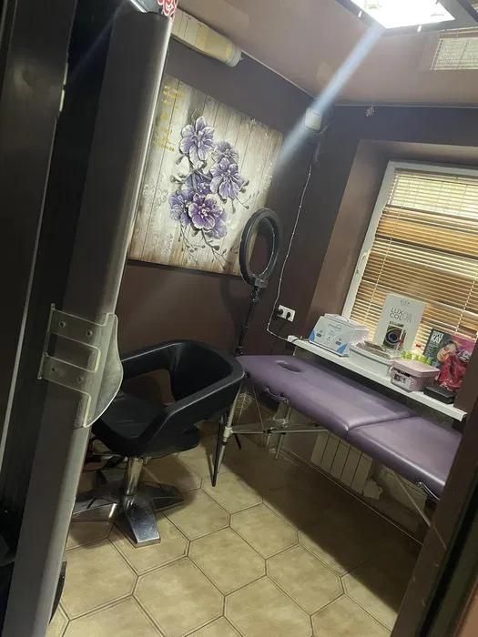 Сдам парикмахерскую ПАТРИОТИЧЕСКАЯ 7.000гр