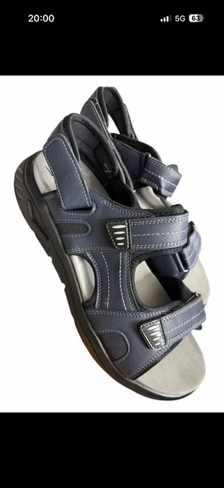 Nowe sandały 44-28 cm posiadam tez czarne  w tym rozmiarze p