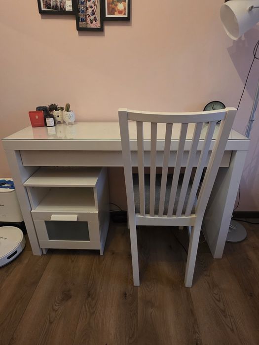 Toaletka z szafeczką (biurko)