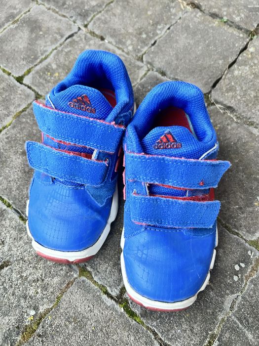 Дитячі кросівки 23 розмір