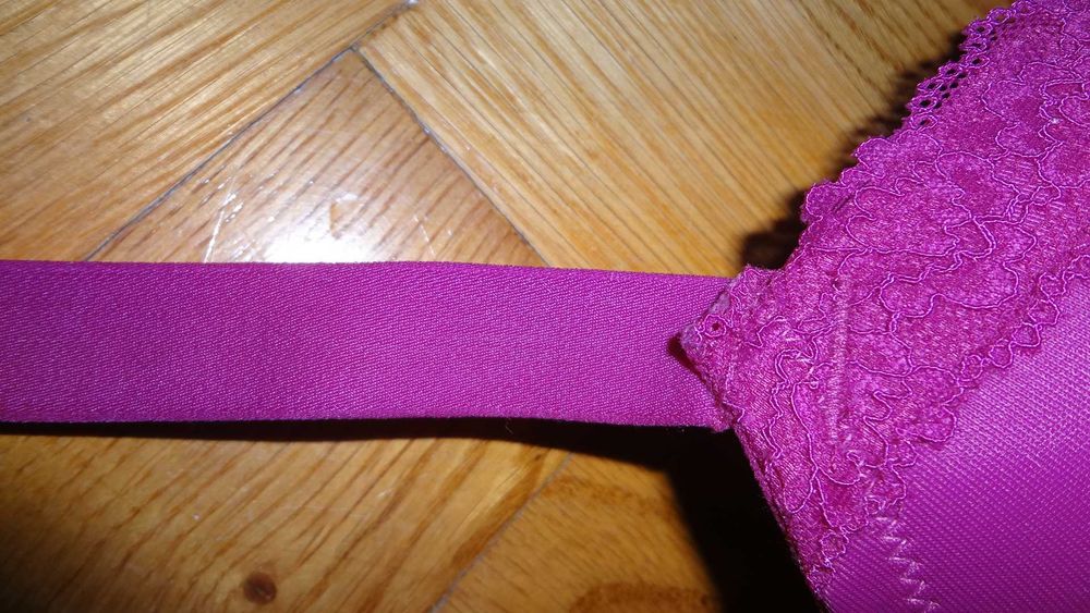 Biustonosz Marks&Spencer 90G