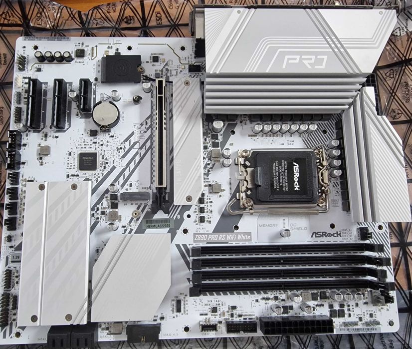Материнська плата 1851 сокет ASRock Z890 PRO RS WIFI White ( Z890) DDR5