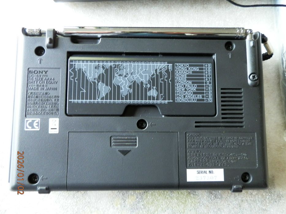 Radio Stéréo Sony - Banda Mundial com Estojo + Antena