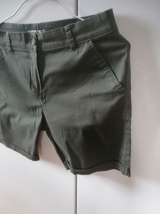 Spodenki Khaki S