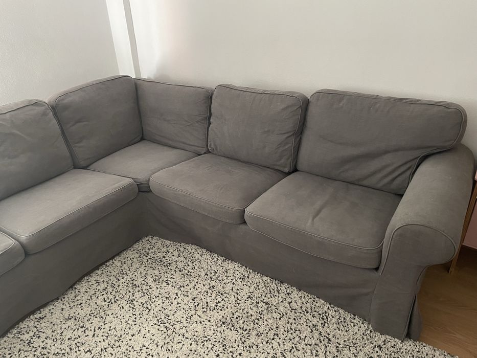 Sofá de canto Ektorp IKEA