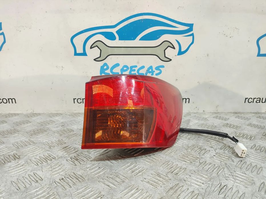Conjunto Farolins Originais Lexus IS XE20 81551-53240 81551-53241