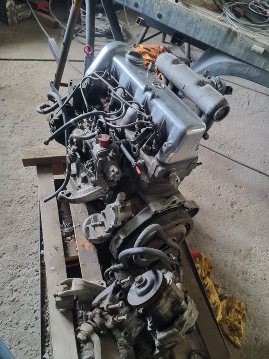 Sprzedam silnik OM616