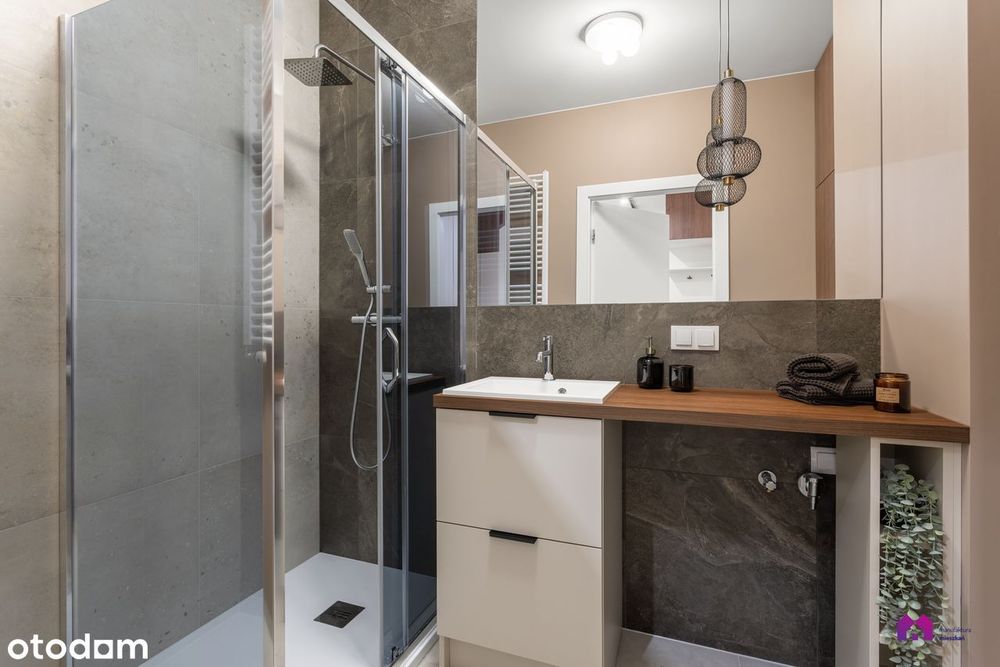 Przepiękny CZEKOLADOWY apartament z PRZESZKLONYM balkonem