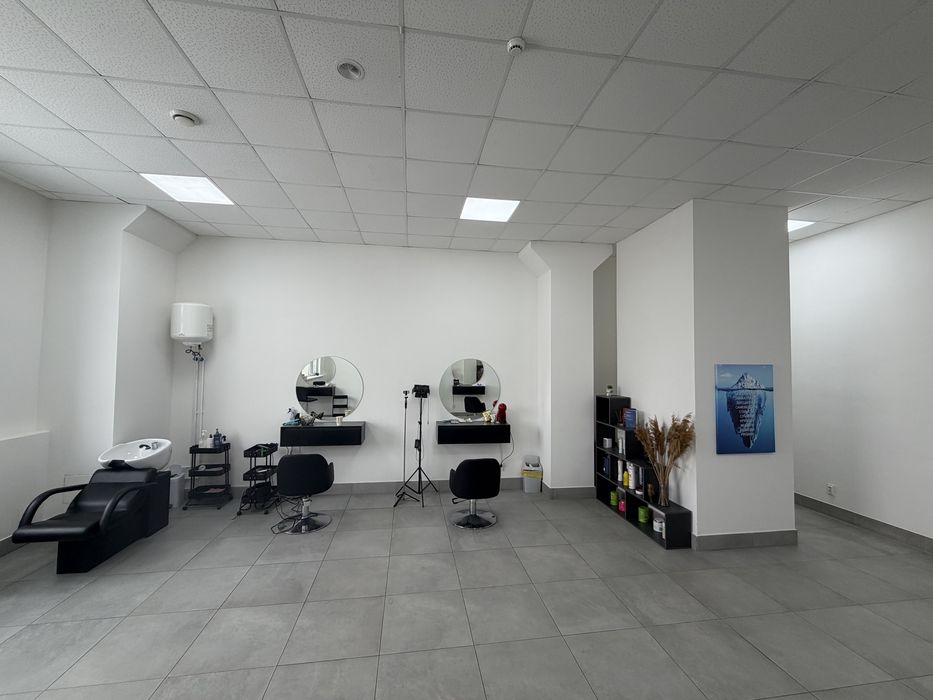 Здається офіне приміщення в новому бізнес центрі