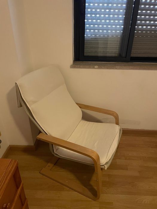 Cadeirão Ikea POÄNG
