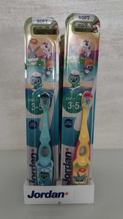 Szczoteczka do zębów Jordan dla dziecka 3 - 5 lat.