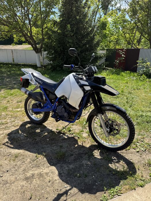 Suzuki Dr 750 Big