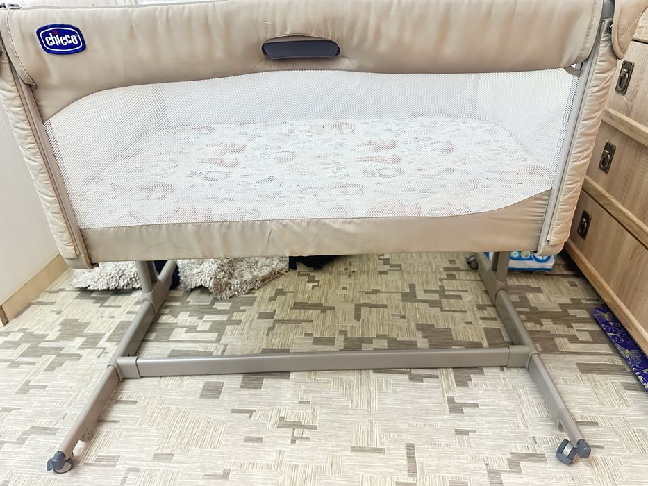 Детская кроватка Chicco