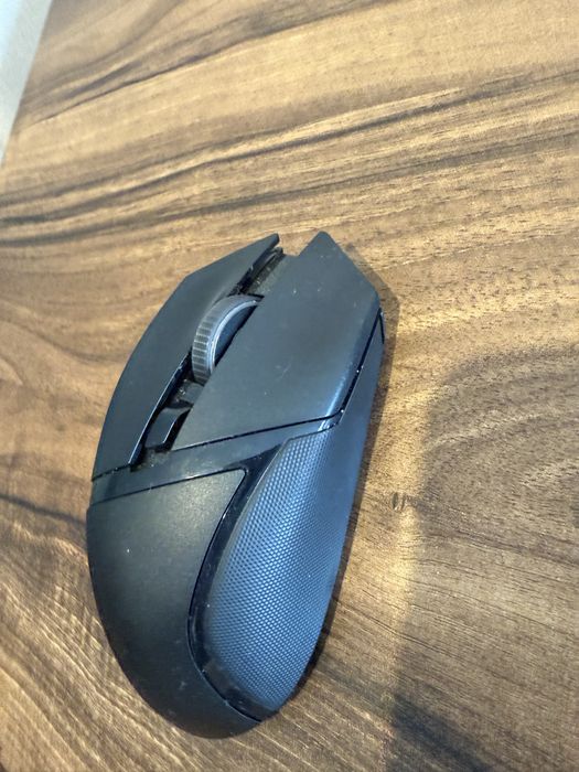 Rato Razer Basilisk v3 Hyperspeed