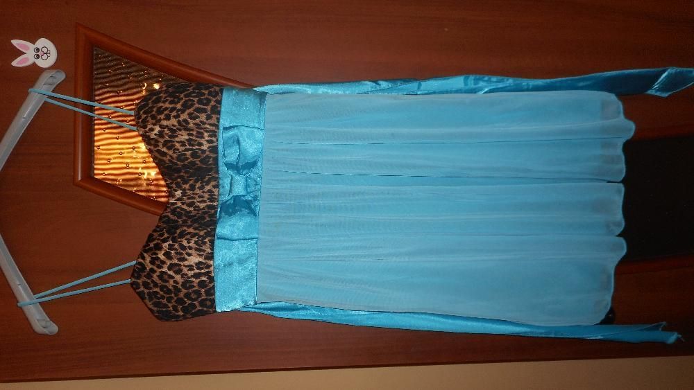 Okazja tanio niebieska sukienka r. M/L, ramiączka,panterka