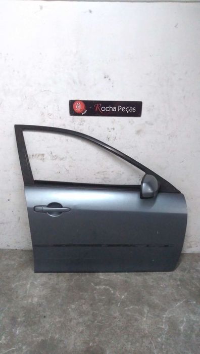 Porta Frente Dto Mazda 6 Três Volumes (Gg)