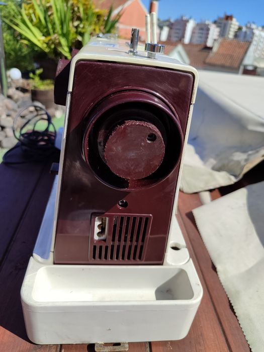 Máquina custura PFAFF