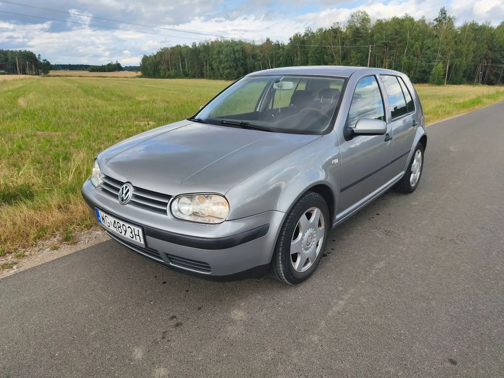 Volkswagen Golf 1.6 Comfortline