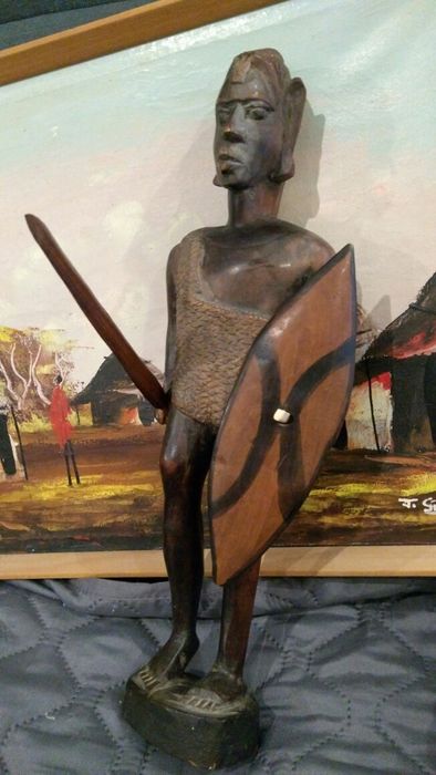 Afryka rzeźba wojownik figura antyk