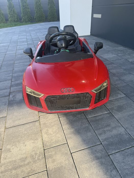 Auto na akumulator AUDI