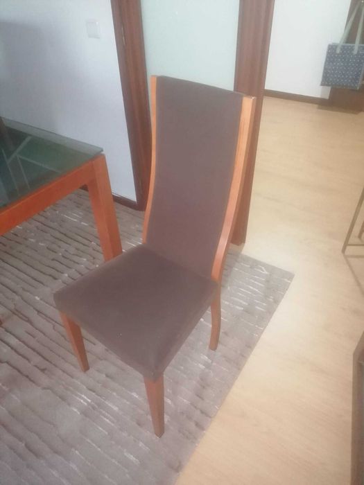 Cadeiras de sala de jantar