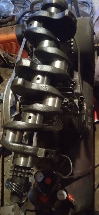 Колінвал Опель омега фронтера рекорд