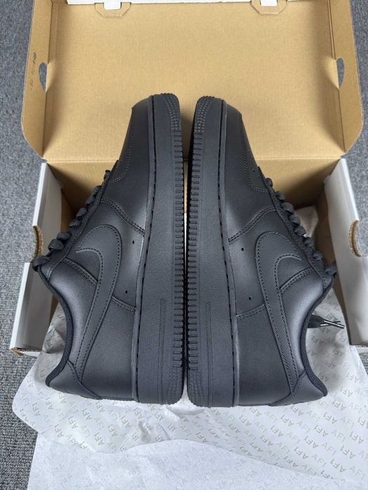 Buty Nike Air Force 1 Czarny R.42