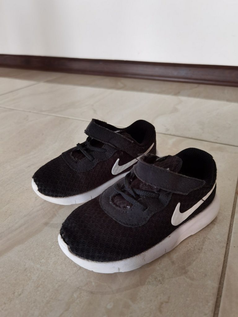 Nike tanjun kolory hot sale
