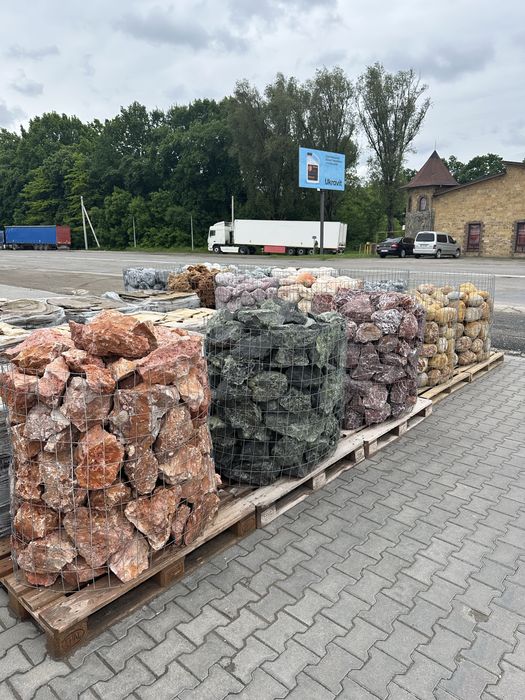 Мармурова Крихта Галька Валуни та Природній Камінь ОПТ та в РОЗДРІБ.