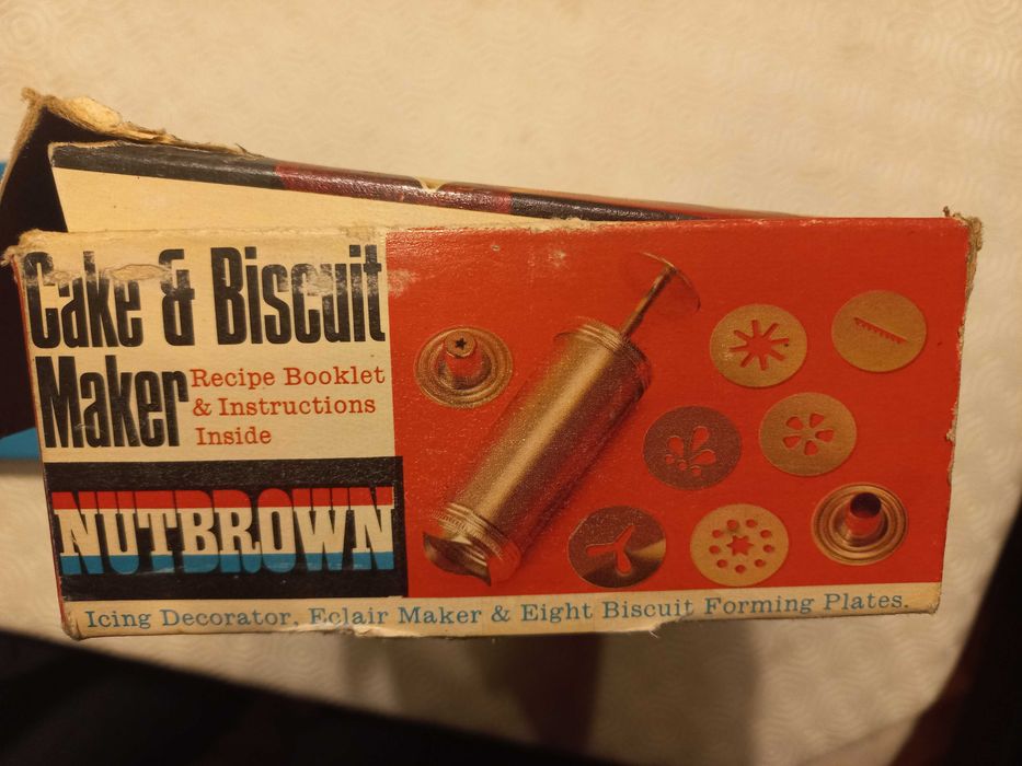 Vintage Bakery Decoration Kit64585340364803123