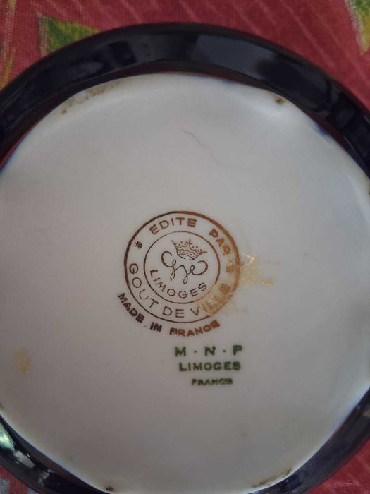 Caixinha e vaso para flores em porcelana de Limoges