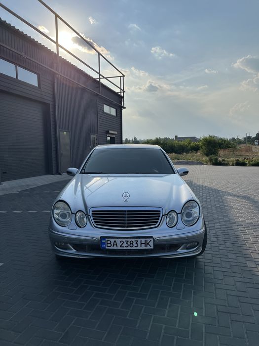 Mercedes-Benz E350 4MATIC (W211), 3.5 бензин