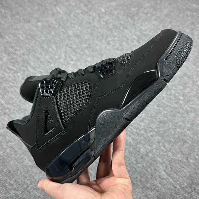 Jordan 4 Retro Black Cat Rozmiar 42