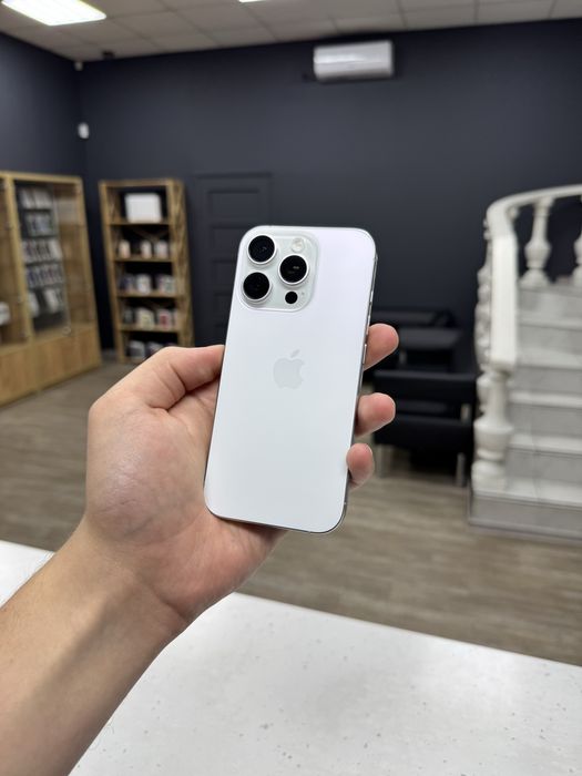 iPhone 16 Pro 256gb White Titanium Neverlock (Ідеальний Стан)