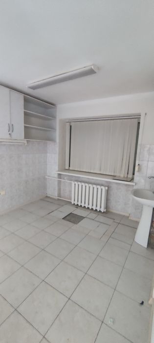 Продаётся помещение по ул. Бузника отдельный вход
