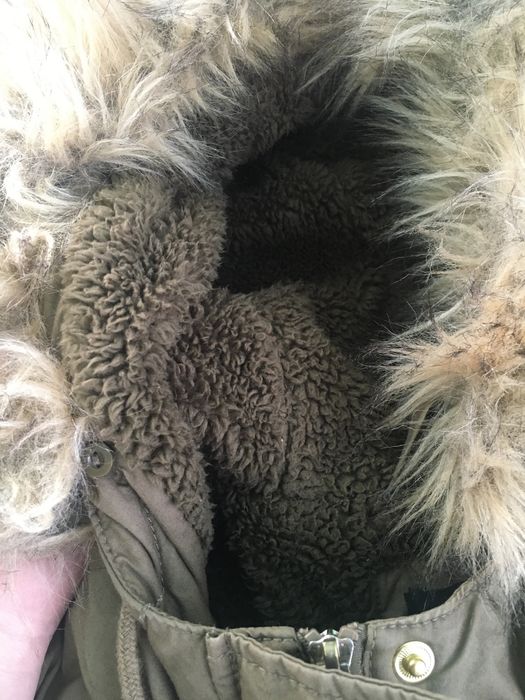 Парка жіноча 40 р