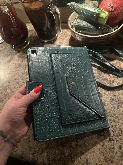 Tablet iPad Apple Retina 10” PRO —- Touch ID - PROCREATE