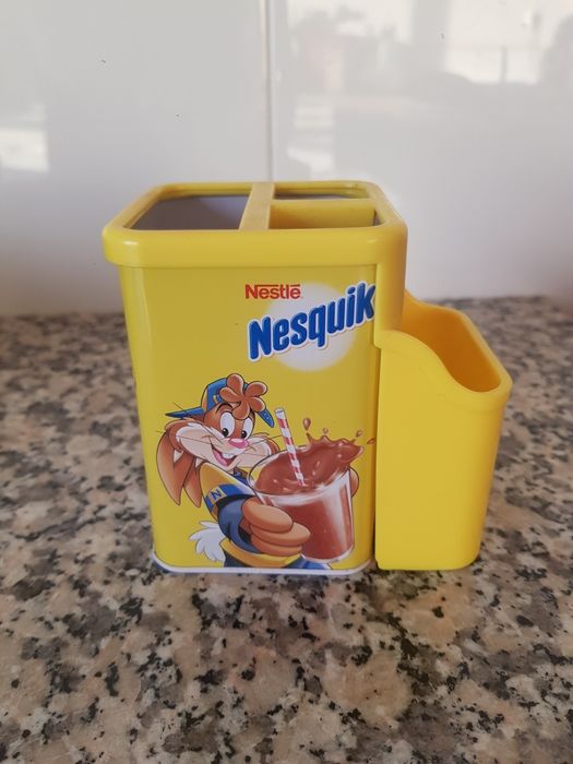 Porta-Lápis e Canetas NESQUIK