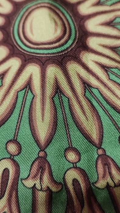 Оригинальный платок от  Versace Collection.