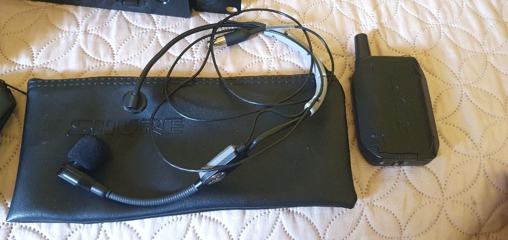 2 x Shure GLXD4R/ GLXD2-BETA58A /GLXD2-SM35