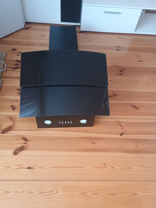 Okap kuchenny czarny