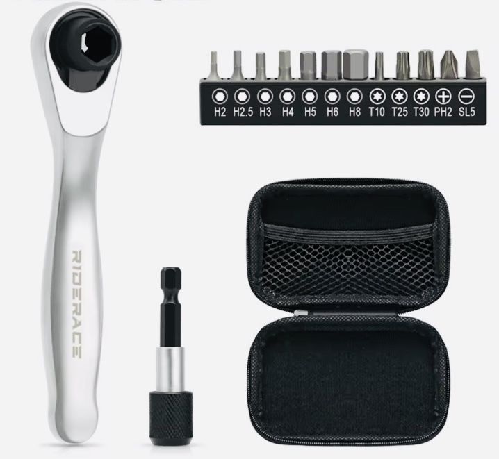 Набір інструментів в футлярі трещотка біти подовжувач для побуту мото