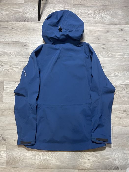 Arcteryx Zeta Ar jacket goretex womens