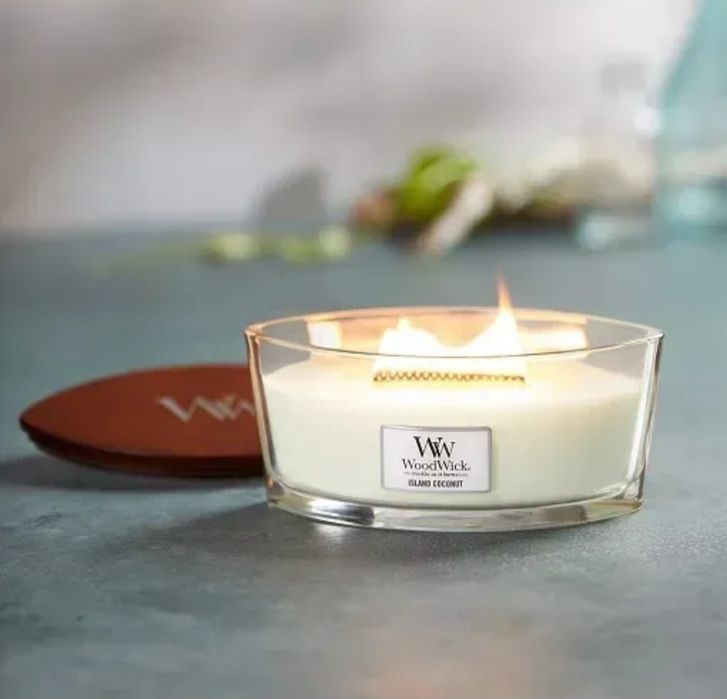 Woodwick Coconut Island ароматизована свічка 453,6 гр