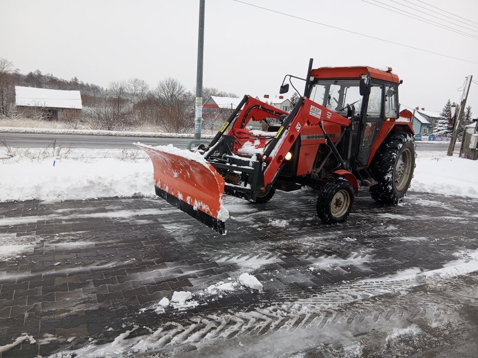 Odśnieżanie parkingów Dachów  , dróg , posesji  Kraków / Okolice