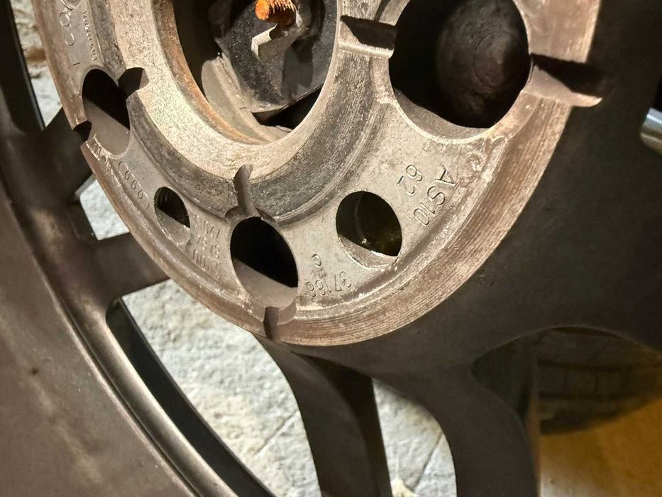 Диски R19 E8Jx19H2 ET49 Audi A3/S3